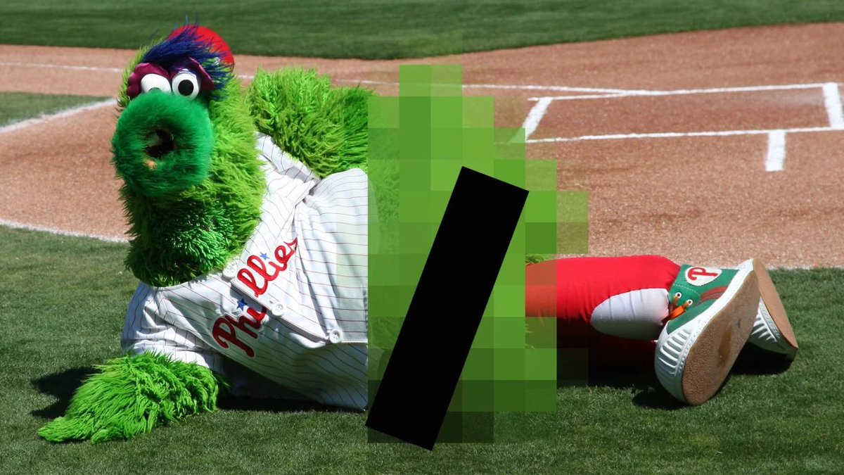 PhillyFink's tweet photo. It’s a beautiful day for some World Series baseball. #RedOctober https://t.co/PNCbEUPDwT