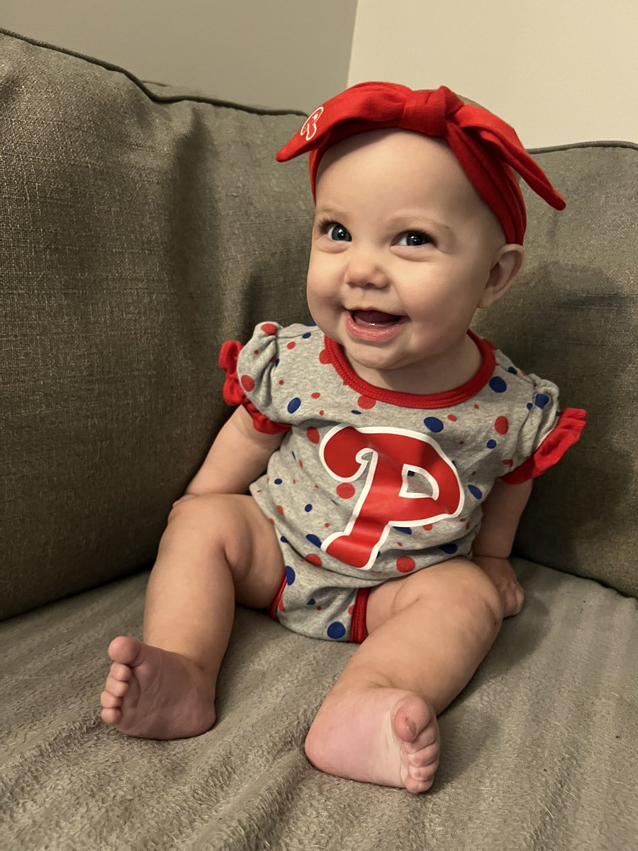 Wanda_Fanda's tweet photo. Let’s go @Phillies 🎉❤️💙 @FOX29philly @6abc @NBCSPhilly @NBCPhiladelphia https://t.co/7MAUnCrOOP