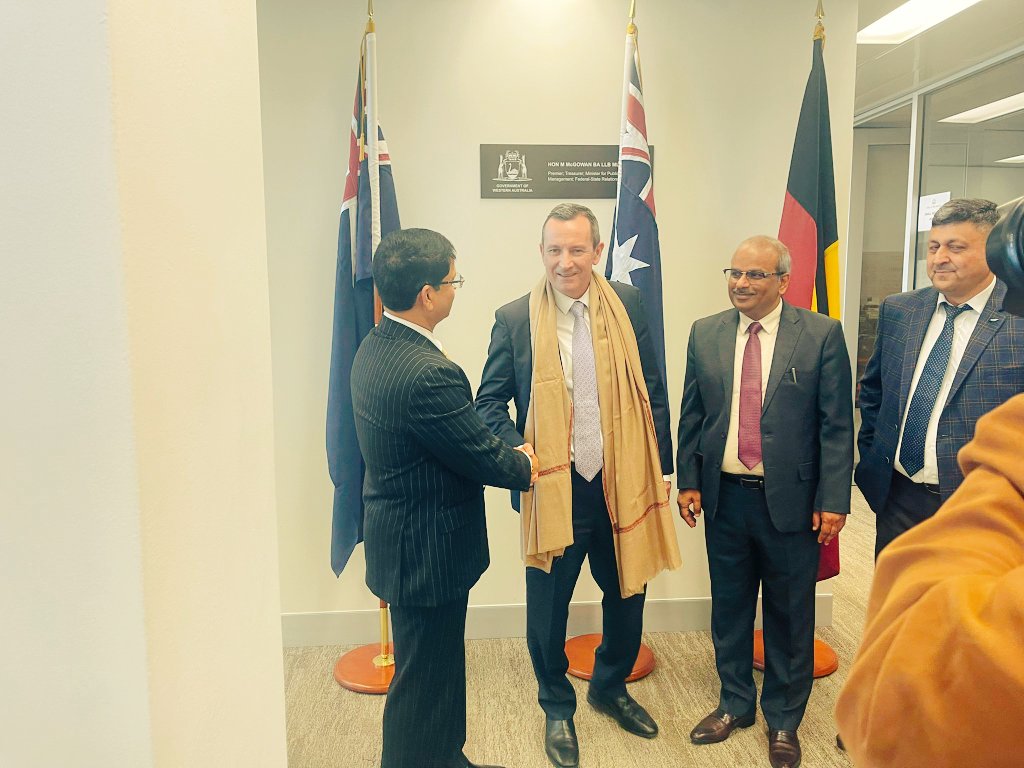 VedMTiwari's tweet photo. The delegation also informed the Premier that NSDC International has launched Australia focused platform with @pgs_perdaman to meet the skill gap in Australia, by skilling, reskilling &amp; upskilling youth of India to connect them with world of opportunities in Australia #Skill4All https://t.co/HiZYUn5cwD