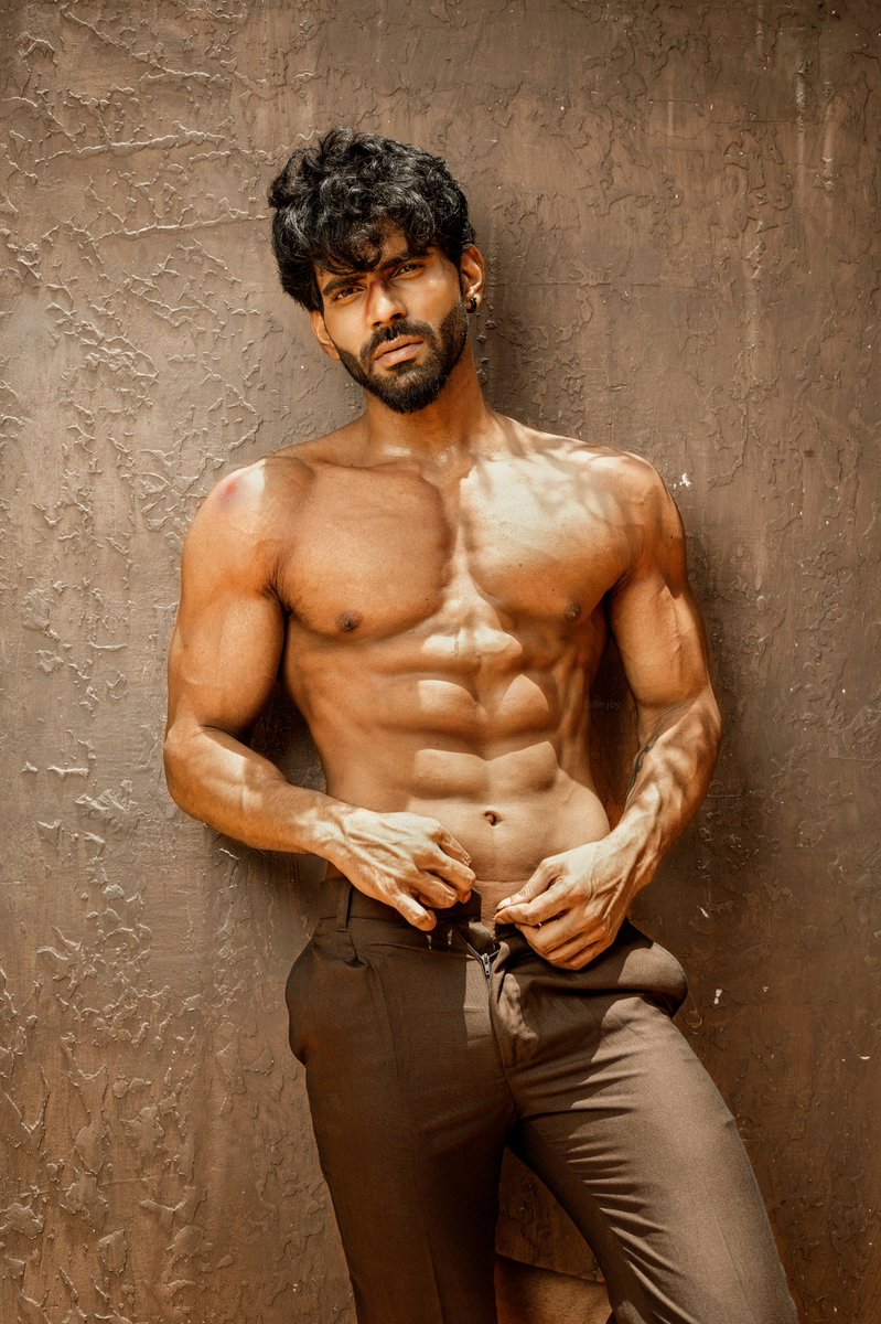 OfficialBalaji's tweet photo. Unchained https://t.co/0tkKfzxXA3