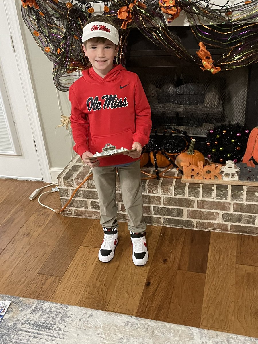 shep8229's tweet photo. @Lane_Kiffin  Your mini Lane is ready to run the trick plays this weekend and throw the clipboard! Halloween 2022 https://t.co/wuyY8PNf7q