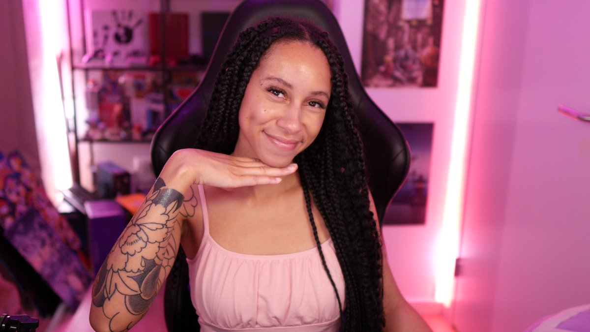 samoraeu's tweet image. Happy Friday!

We're LIVE and almost at the end of our Windwaker playthrough 🥹

We'll also be playing more FFXIV Online later today ✨

twitch.tv/samora