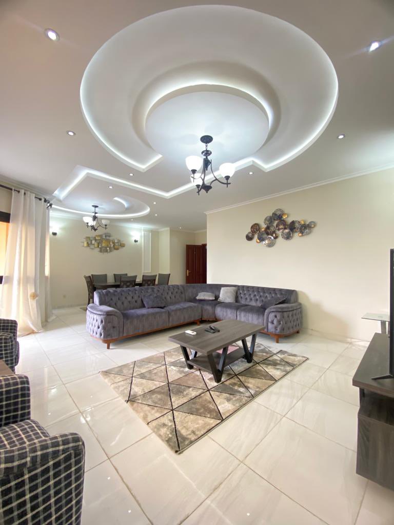 One_Immobilier's tweet photo. #douala #logpom
Appartement à Louer à Logpom Gabon
03 chambres
03 douches
01 salon
01 cuisine
03 balcons
Parking
Vigile h24
Forage
NB : Non meublé. Par ailleurs, les meubles sont à vendre
Prix : 250.000 f/mois
694101290
#oneimmobiliergroup #immobilierdeluxe237 #appartement https://t.co/XbGZOKNqlg
