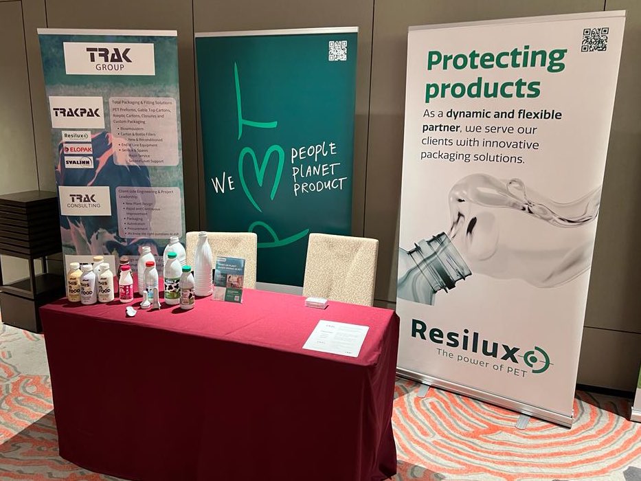 davyrosseel's tweet photo. Day 2 at the Global Dairy Congress Asia in Singapore.
Good to connect live again with the dairy industry players. https://t.co/8Ne8ftuhIC