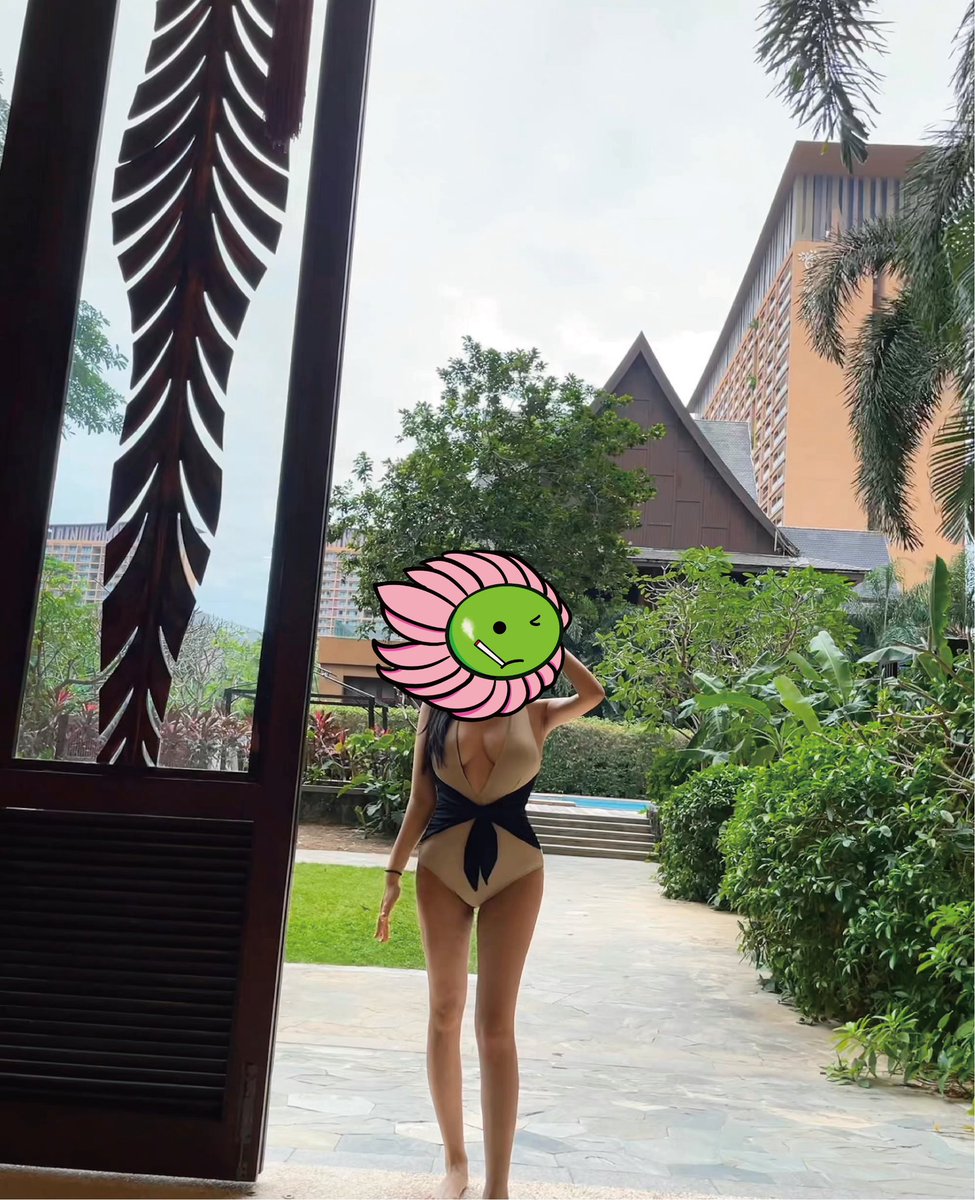 fomochan's tweet photo. 🏝️save my baby's piles  @pilesdaddy 🤔 https://t.co/TyWpdp4b6m
