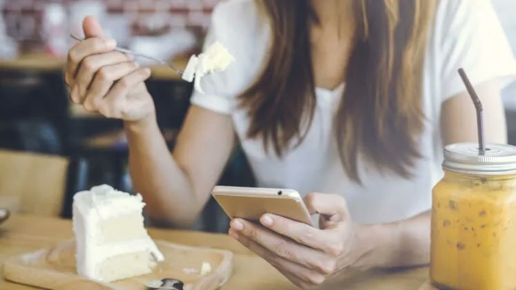 VideoAndWeb's tweet photo. When is the best time to publish blogs? It is crucial for businesses to publish content regularly, but is there such thing as a perfect time of day to release blog posts? #bloghelp #SME #Londonwebservices https://t.co/ADxVn5Vgi2 https://t.co/h5gPZhkPZf