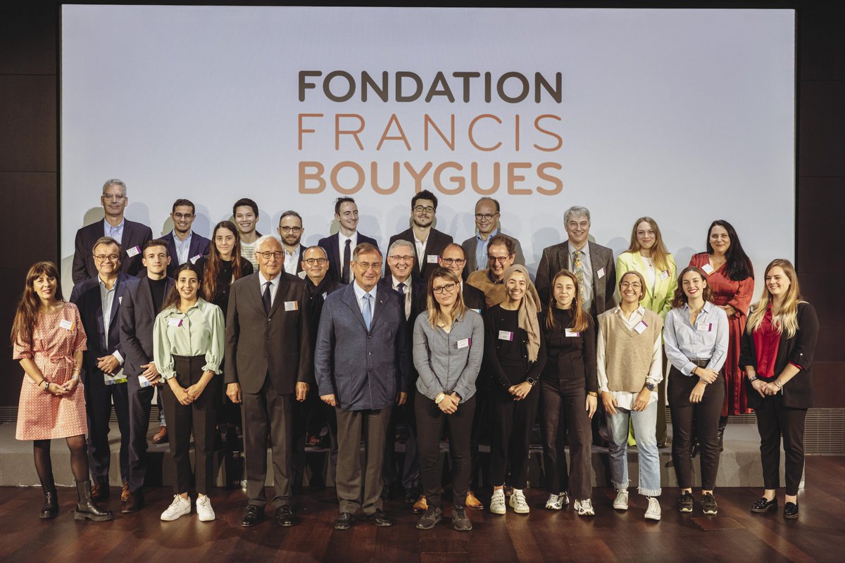 FBonnifet's tweet photo. Depuis 2005 la Fondation Francis Bouygues offre des bourses d’excellence et un accompagnement humain à des bacheliers motivés et confrontés à des difficultés financières pour effectuer des études supérieures et réaliser un projet professionnel ambitieux.
La #RSE c'est aussi cela! https://t.co/Qj7Sn3vzxw