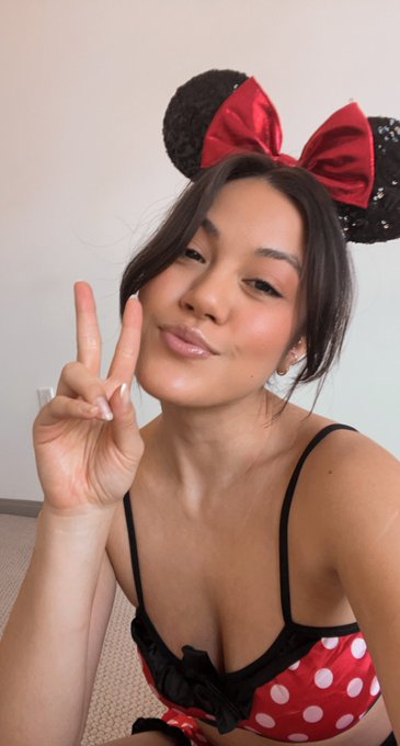 ✌️💕 https://t.co/5GQhXhIzam