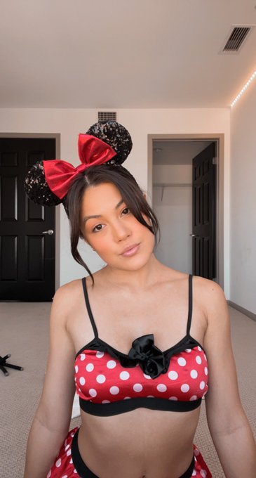 ✌️💕 https://t.co/5GQhXhIzam