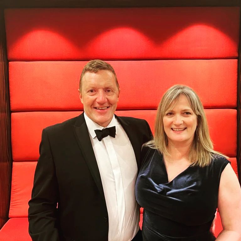 BowraFoundation's tweet image. CONGRATULATIONS!! Mark was awarded runner up in the Inspiration Award!! Thank you to everyone that voted. A great night had and now back home to prep for his upcoming trip to Nepal.
Well done Mark! 👏
.
.
.
.
.
#bowrafoundation #soa2022 #military