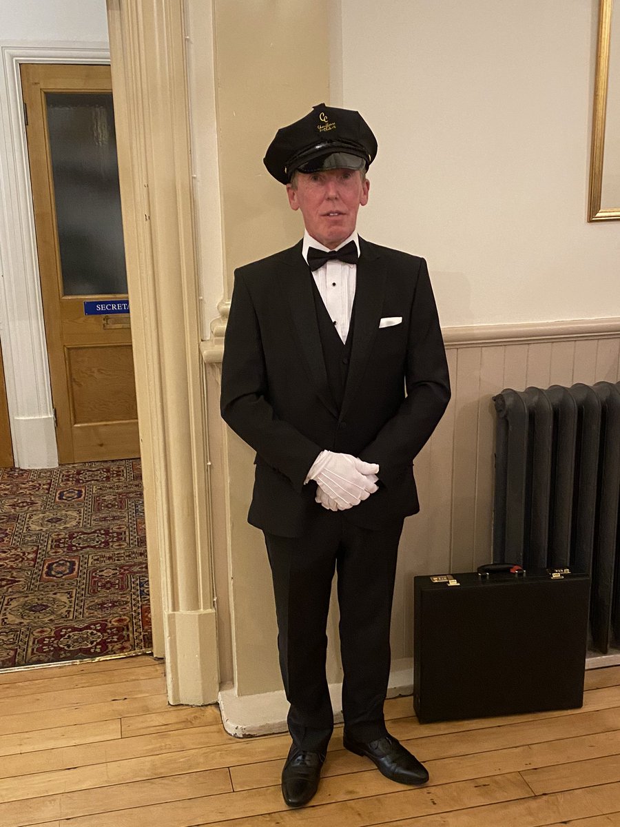 Sevie1807's tweet photo. A wonderful evening at Wallasey MH saw Broadsmith L3593 install Bro Roy Kelly as our new WM for the year in the presence of WBro Peter D Kellett PProvJGW. A busy year awaits and there will be fun along the way as he has his own Chauffeur 😂 @CheshirePGL @UGLE_GrandLodge https://t.co/pROnwPtuOw