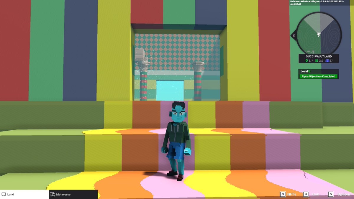 Oopsmark1's tweet photo. @TheSandboxGame 🍓 #GucciVault in  #TheSandbox https://t.co/6XdShOx0LU