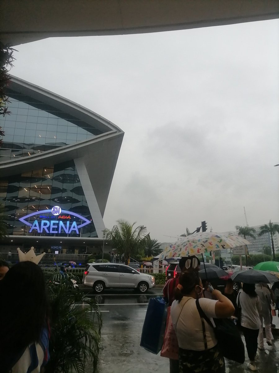 LF FREEBIES AND KASAMA TEAM LABAS AHAHAHAHAHA

BAKA NAMAN FREE TIX CUTIEEEEE 🤞

<a href="/happeehour/">HSG</a> inang pasabihan po ako if need niyo pa po tatahol 

#TXTinManila2022 #ACTLOVESICKinMANILA_Day2
#ACTLOVESICKinMANILA 
#TXTinManila #MOAsinMOA #ACTLOVESICKinMNL
<a href="/TXT_members/">TOMORROW X TOGETHER</a>