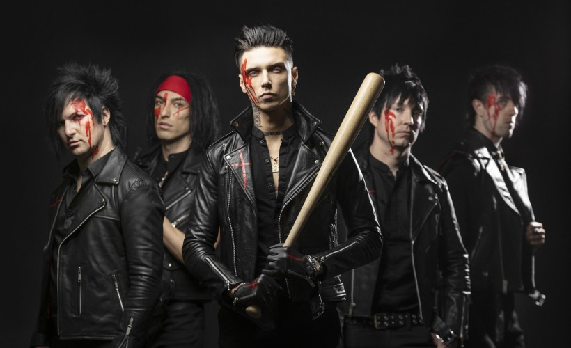 ON SALE NOW: Following the release of their new EP ‘The Mourning’, heavy metal band Black Veil Brides have announced brand new tour dates for 2023! Get your tickets here: bit.ly/3ssEdES