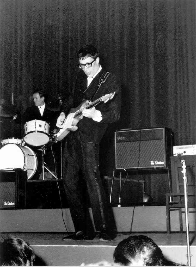 Happy Birthday to the legendary Hank Marvin! 
