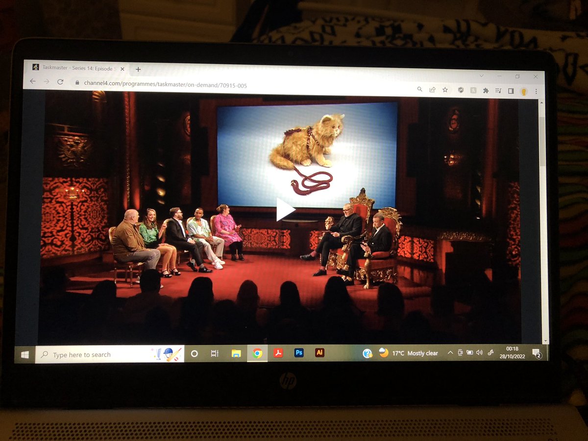 LucyGoodall05's tweet photo. Honestly the highlight of my year seeing the back of our heads on taskmaster 😅🥳 @grace_armstrong @EmilyHenderson_ https://t.co/1HPFSg103l