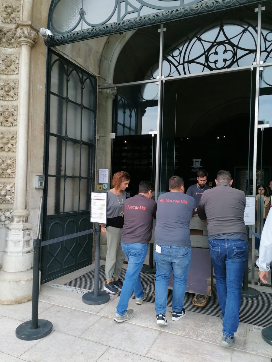 marqalicante's tweet photo. “El Guerrero Atlántico. ¿Símbolos de poder? ya está en casa #Lisboa, descansando de estos 5 meses intensos en el #MARQ https://t.co/bTMieMu1Ys