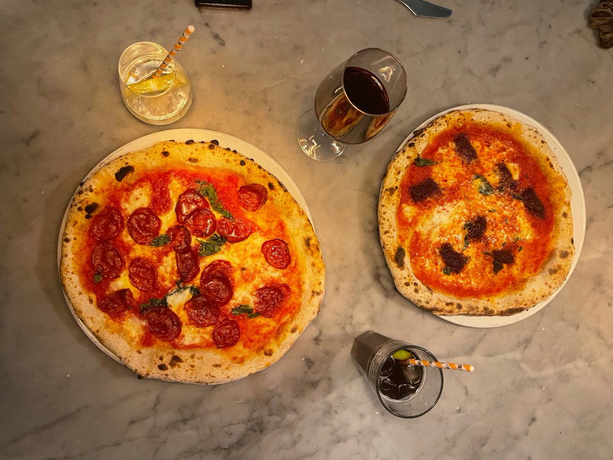 Our team headed down to the Picturedrome in Macclesfield this week for a few pizzas and well-earned drinks after work!

A perfect picture opportunity📸

#teambuilding #teamappreciation #teambonding #techpr #publicrelations