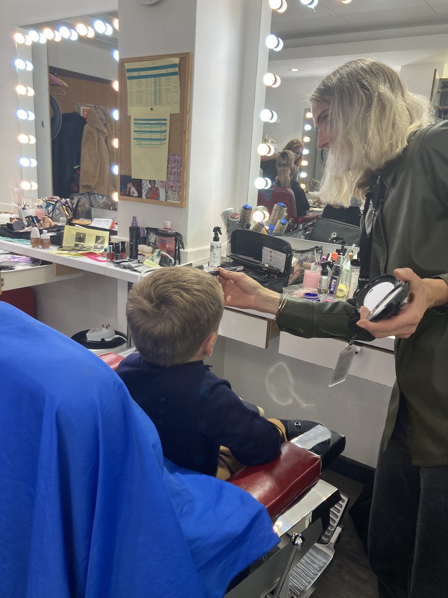 mrlennyrush's tweet photo. Getting ready for my close up😂catch me today at around 10:55#ThisMorning https://t.co/1QyFMmnAae
