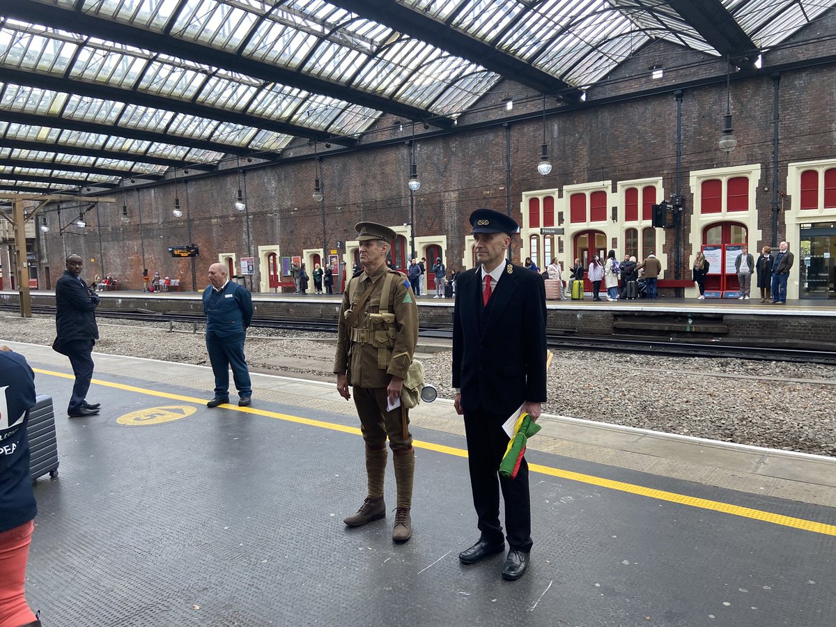 gareth_snell's tweet photo. Lovely to see the @RBL_Campaigns at #Stoke Station selling poppies for this years appeal and telling the stories of the brave men from the North Staffs Railway who made the ultimate sacrifice for our freedoms. https://t.co/eTSPlYc6l0