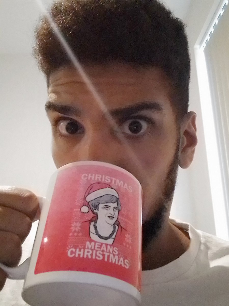 Happy Friday. 

Next week I'll be speaking to Tomer Krail <a href="/Tomerkrail/">TomerKrail</a> from The Parasocials <a href="/TParasocials/">The Parasocials</a> for the second episode of Britain on the Rocks.

What is 2022 Britain like for musicians? What happens next?

For some motivation today, stick on 'KSG' by The Parasocials.