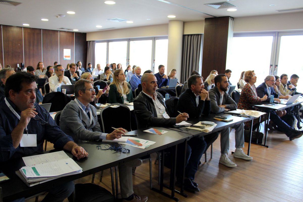 That's a wrap! The first #ClusterXchange of the #EXCELIVING project in Aveiro (Portugal) has come to an end✅

➡️More than 100 people have participated in the event, strengthening #synergies as well as exploring new #business opportunities. ¿We'll see you in Romania?

 #EUProject