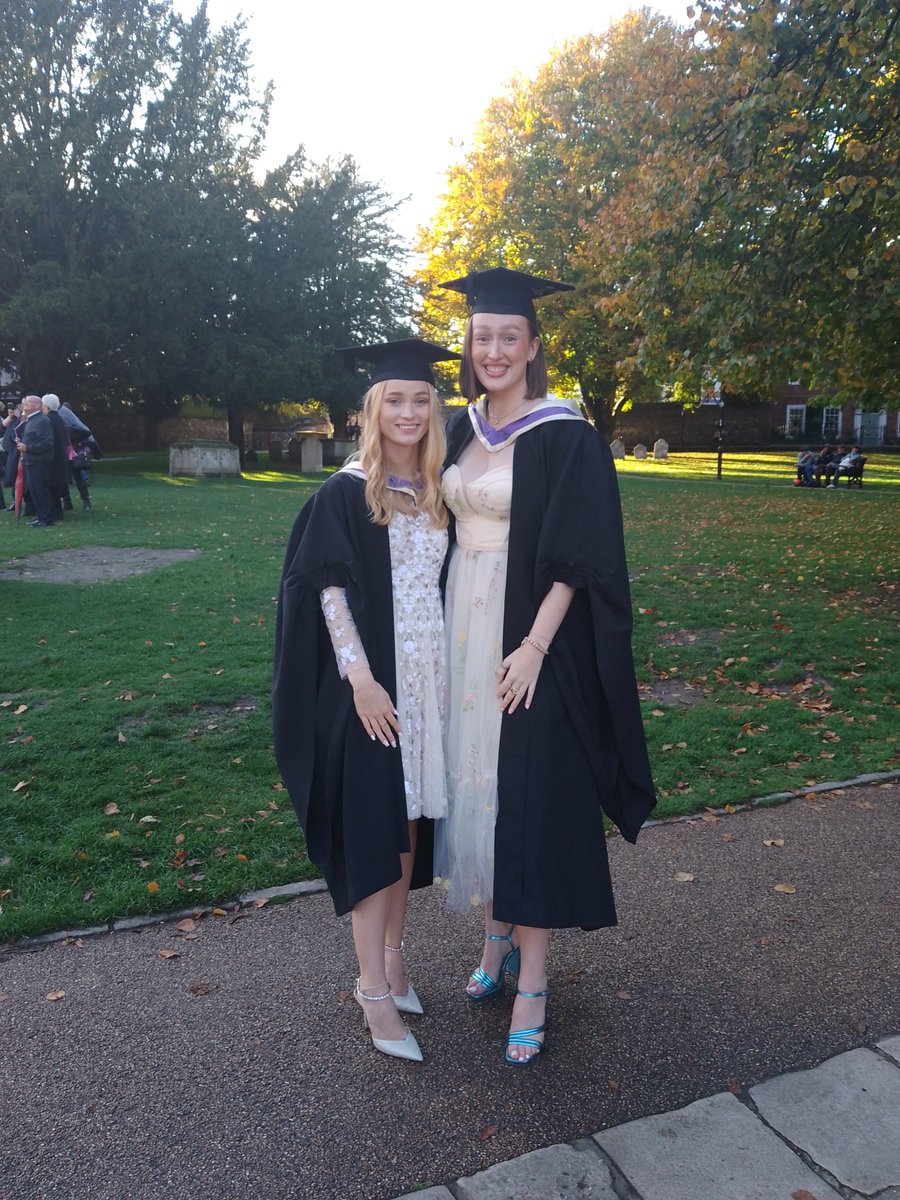 Tomorrow is open day! Looking forward to meeting more prospective Classical Studies students.

Here are two of our graduates from the class of 2022. I had the pleasure of working with them last year, but the real credit goes to <a href="/AugustaAtrox/">cdf</a>, <a href="/ancientclassics/">Ancient Classics Academy</a> &amp; Dr Paola Bassino.