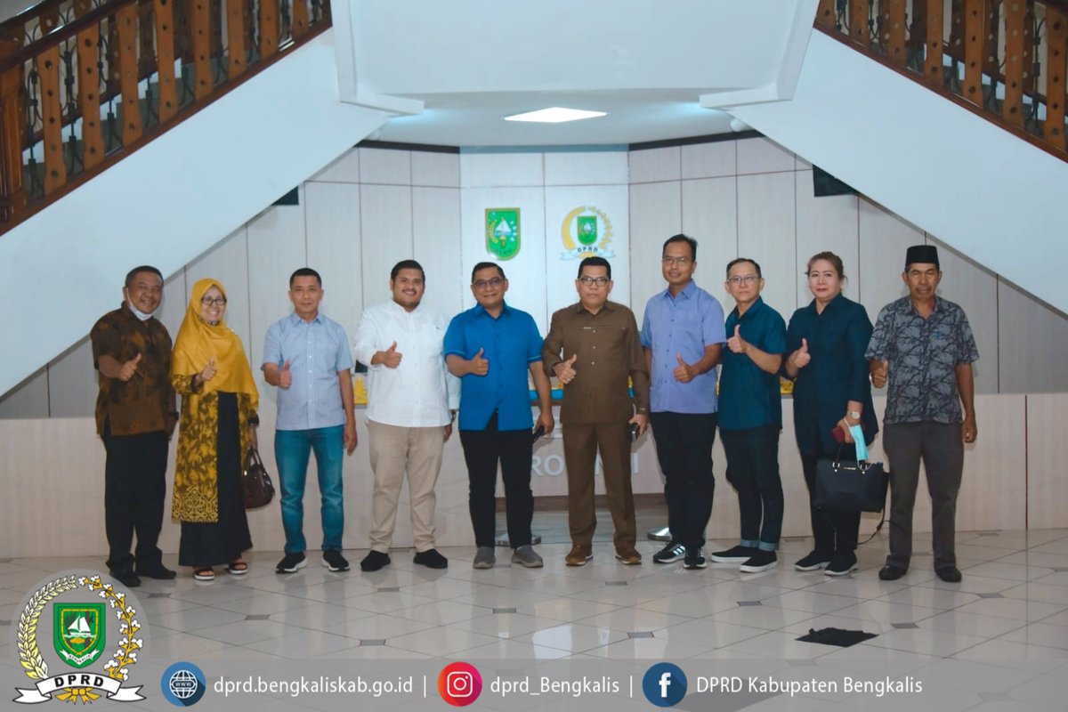 dprdbengkalis's tweet photo. Komisi IV Bersama DPRD Provinsi Riau Gelar Rapat Kerja Terkait Pengembangan Seni Budaya dan Pariwisata https://t.co/mSPzdEMPxK https://t.co/fBBX6ffF4v