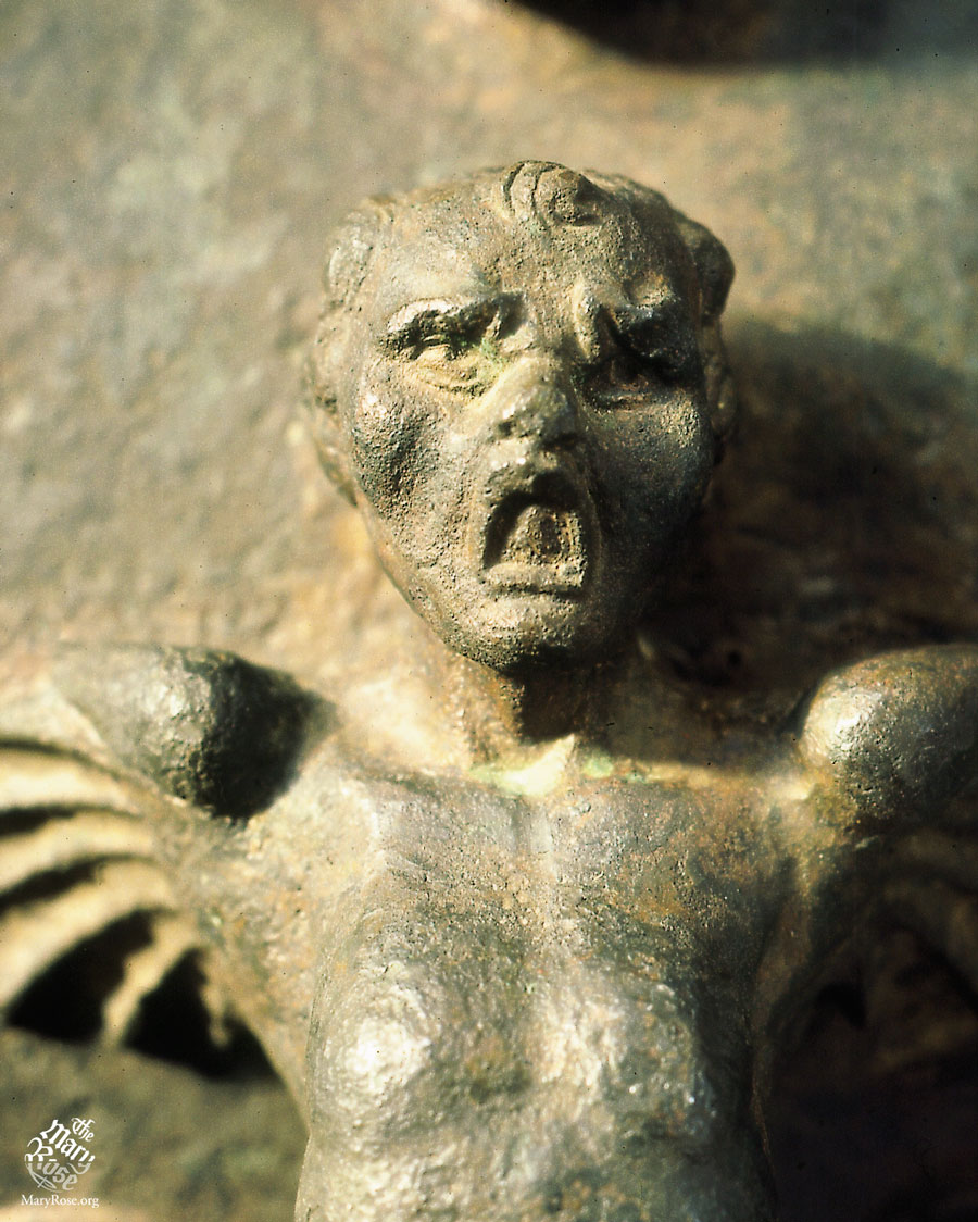 MaryRoseMuseum's tweet photo. How can a bronze sculpture of a mermaid be our #SpookiestObject?
They're attractive, seductive creatu - OH GOOD LORD BURN IT WITH FIRE!
#Halloween https://t.co/e1OxNq1R7U