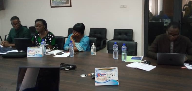 Séance de travail avec l’équipe du <a href="/CervidaDounedon/">Cervida - Dounedon</a>, mission de supervision de la #BM et de l’AUA sur les #CEAimpact
Working session with the Dounedon team, #WB and <a href="/AAU_67/">Association of African Universities</a> supervision mission on #ACEimpact #Projects
<a href="/UniveLomeTg/">Université de Lomé</a> <a href="/the_ACEProject/">Africa Higher Ed. Centers of Excellence-ACE Impact</a> <a href="/IreneAddai/">Adwoa</a>
<a href="/kua_bentil/">Ekua Bentil</a>