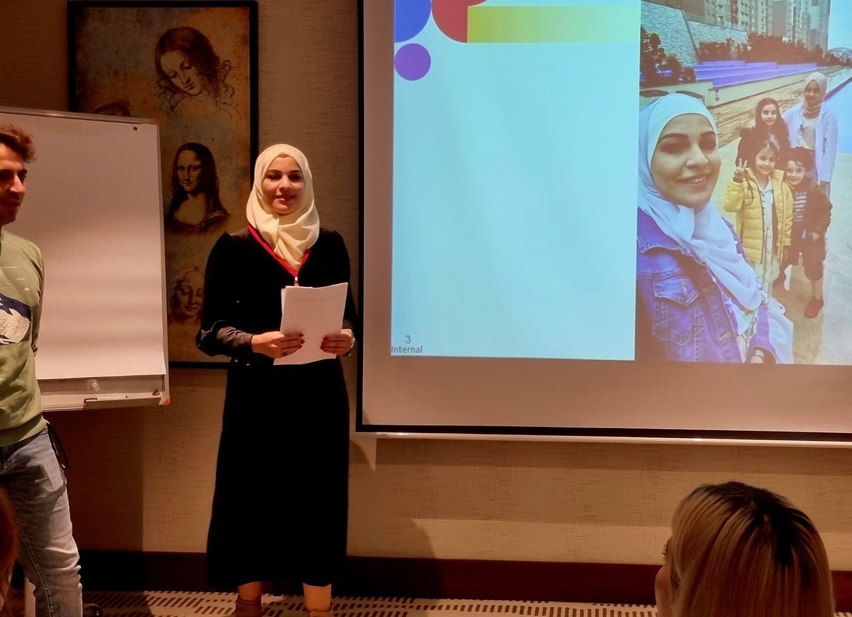EvaErlach's tweet photo. Inspired by Asmaa, Ahmad &amp; all the amazing Syrian storytellers of the ESSN storytelling project. ✨ What a meaningful way to shift the perspective and empower individuals to communicate about what they are passionate about - food, advocay, arts #ShiftThePower
 #ifrcskillshare22 https://t.co/OeckKvpTRq