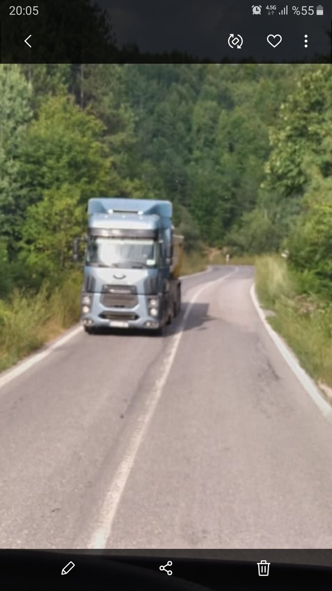 Mutluluğa giden yoldayım benimle gelirmisin