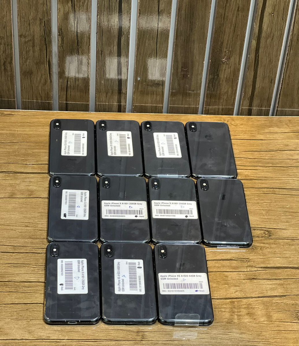 DRealRaytech's tweet photo. _🇺🇸 iPhone X 256GB | FU | *N175,000*_
_🇺🇸 iPhone XS 64GB | FU | *N185,000*_
_🇺🇸 iPhone XS 256GB | FU | *N200,000*_

#lagosnigeria #abuia #ibadan #esaoke #lautech #babcockuniversity #bowenuniversity #ajayicrowtheruniversity #unilag #unilorin #repost #wednesday #celebrity #iphone https://t.co/fkjFMMWt0E