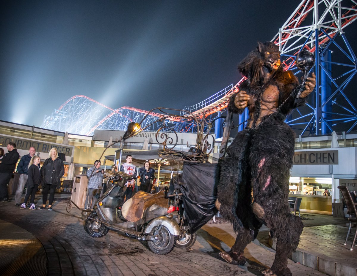 LTdetails's tweet photo. You never know who you might bump into in Blackpool this October Half Term!
Our last remaining rooms, seats and slots for the busy schools out period are available to reserve now on https://t.co/nwQQqs6KKZ
#GuestisGod #CustomerExperience #Staycation #Travel #Hospitality https://t.co/w0rPH9I1Mo