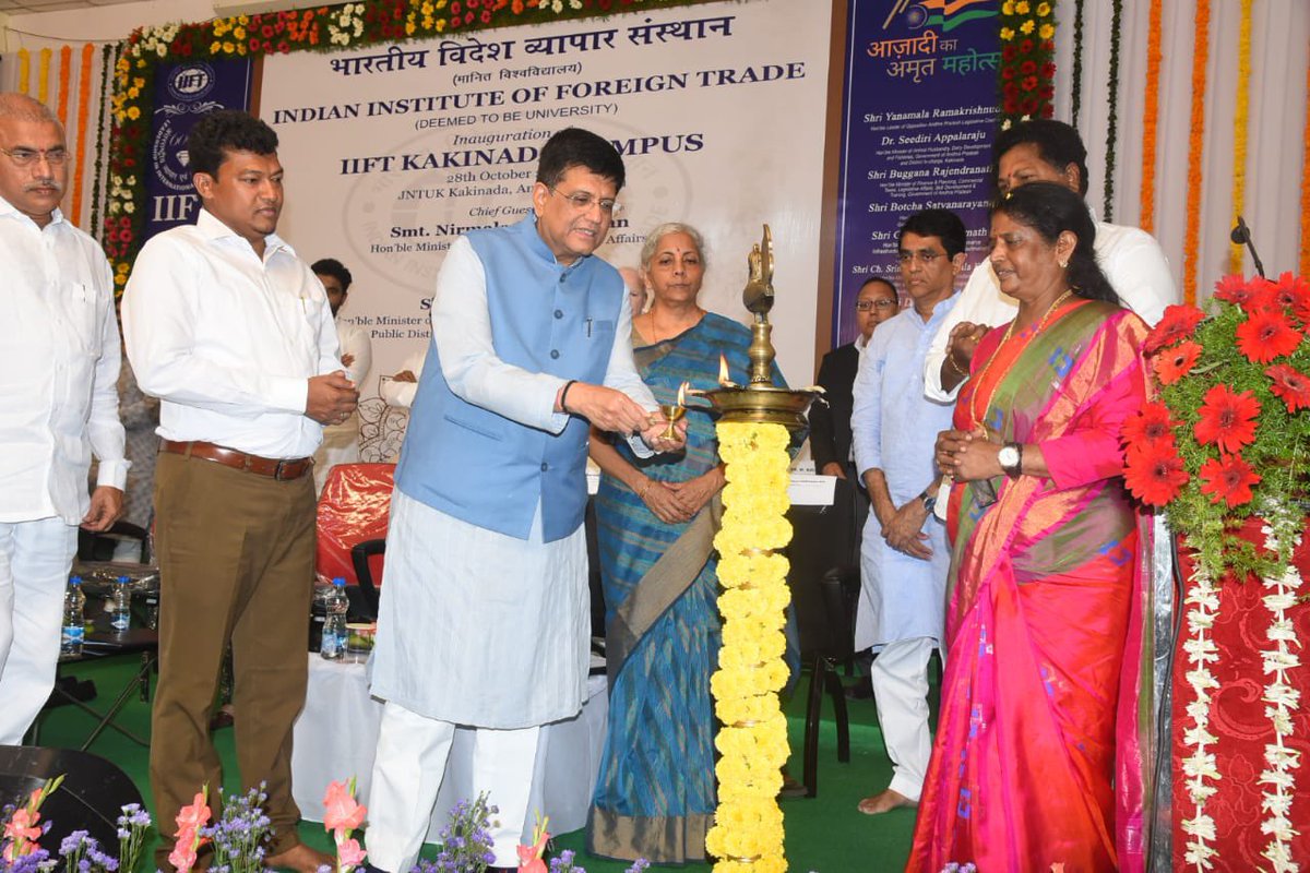 AndhraIndex's tweet photo. Central Minister @nsitharaman and @PiyushGoyal inaugurated the temporary Kakinada campus of Indian Institute of Foreign Trade. 

It was sanctioned &amp; foundation stone was laid in the year 2018 by then union Minister @sureshpprabhu. 
#iift #kakinada #AndhraPradesh https://t.co/X8ToivGn36