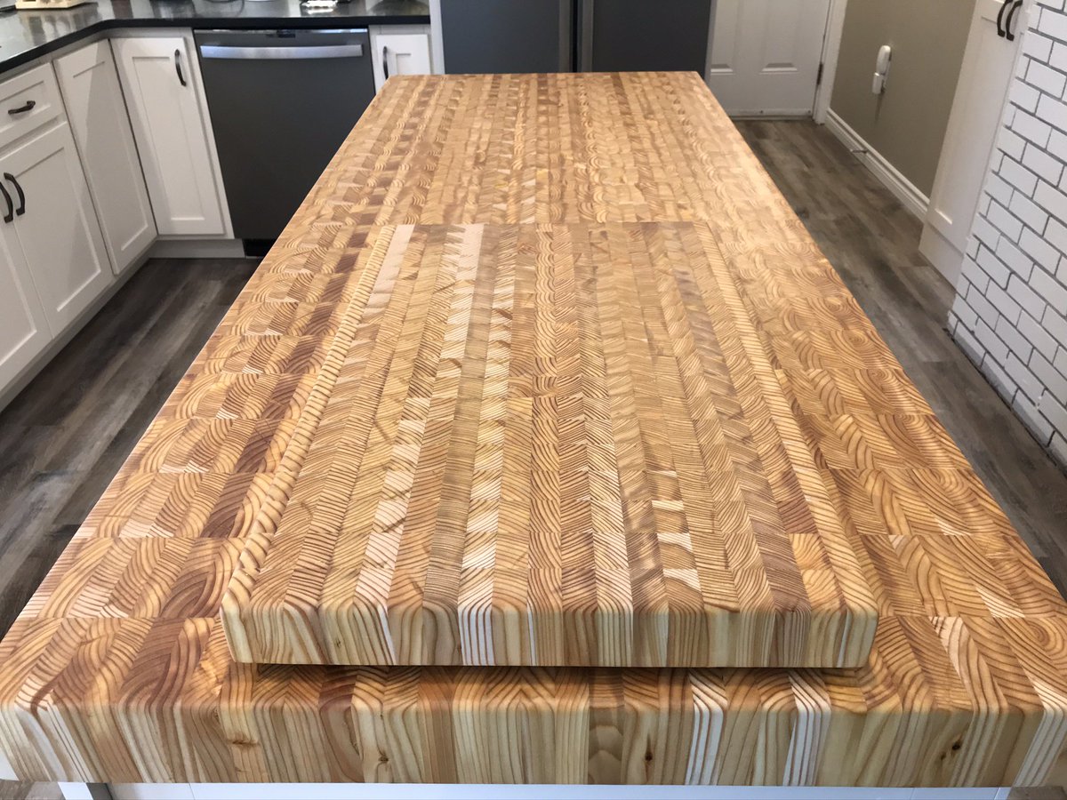 Baron_Ryan's tweet photo. @larchendgrain Yes indeed, Amazing workmanship, beautiful custom 3” butcher block center island and custom separate cutting board for our home.  Great addition and choice for our kitchen. https://t.co/NtTLbjnvOa