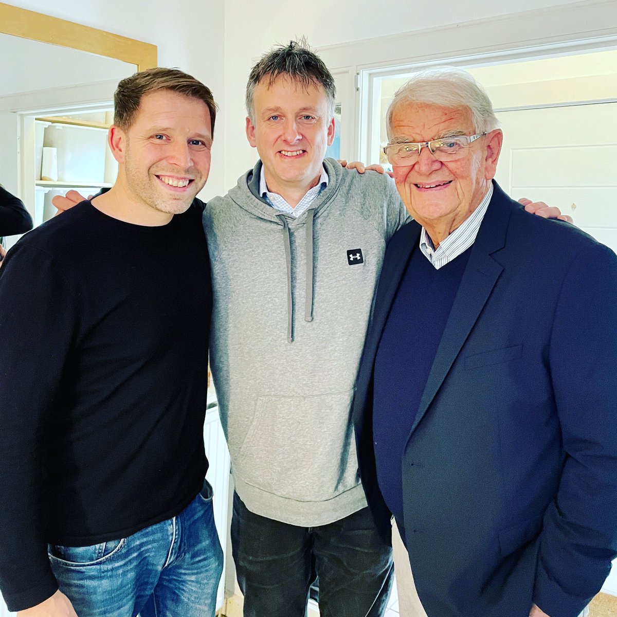 Privilege to have time with a hero of the faith <a href="/TerryVirgo/">Terry Virgo</a> - such valuable input last night with Scottish pastors and leaders. Don’t miss Terry speaking this Sunday afternoon at <a href="/cityonahilled/">City on a Hill</a>