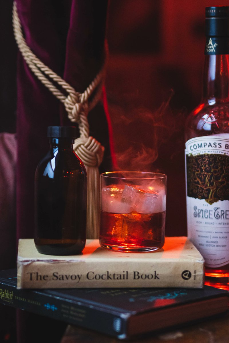 hydeandco's tweet photo. ⚜️ Spice of Old ⚜️

This intriguing and smokey number certainly packs a punch with a wonderful burst of flavours ✨

@compassboxwhiskyco The Spice Tree, Oloroso sherry, Falernum, Hazelnut, secret bitters blend and whisky cask smoke 💨 https://t.co/S3b5nI3LwC
