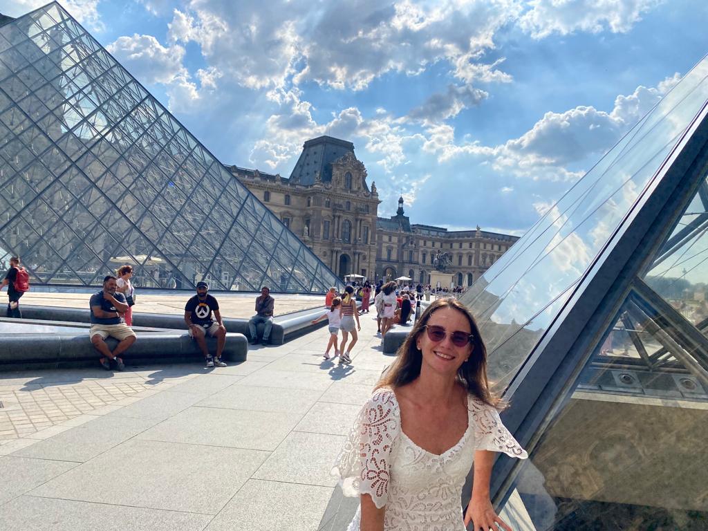 Once Student came to visit the wise Teacher, who looked very excited and worried.

facebook.com/tatjana.nikole…

#cst_osteo_limassol #cst_osteo_расслабление #cst_osteo_практика