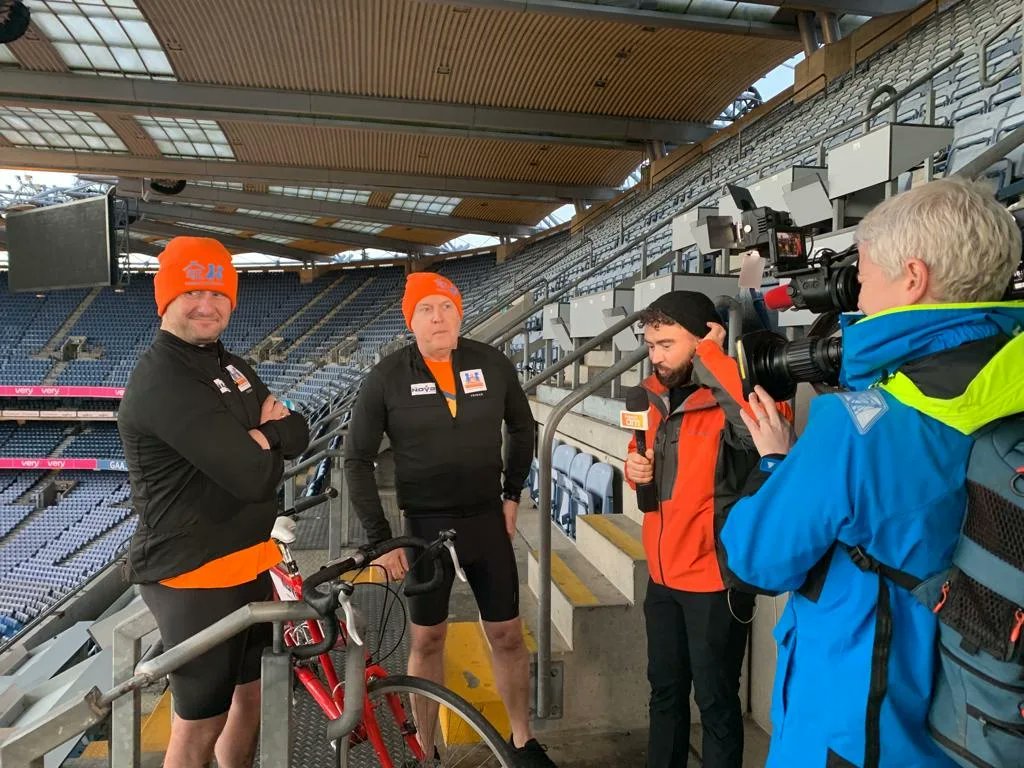 We're matching! Super morning broadcasting from Croke Park with Radio Nova's breakfast stars PJ Gallagher & Jim McCabe ahead of their tandem bike charity cycle for Jack & Jill Foundation. Best of luck boys! 📺👋🚲🇮🇪 @pjgallagher @JimMcCabeFM jackandjill.ie to donate