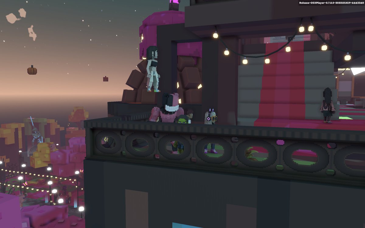 bee_manic's tweet photo. @TheSandboxGame I just participated in the Paris Hilton  #Cryptoween Event. I found Grralh check out my screenshot below!
🎃👇 https://t.co/C9WHW5kpHp