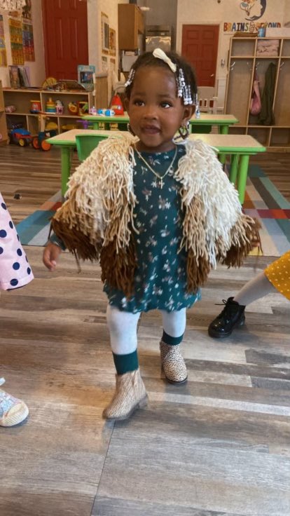 GetHookedByDom's tweet photo. Good morning from this beautiful princess in her domadozen shaggy jacket 😍😍😍😍😍😍 https://t.co/H1IRpD2XEr