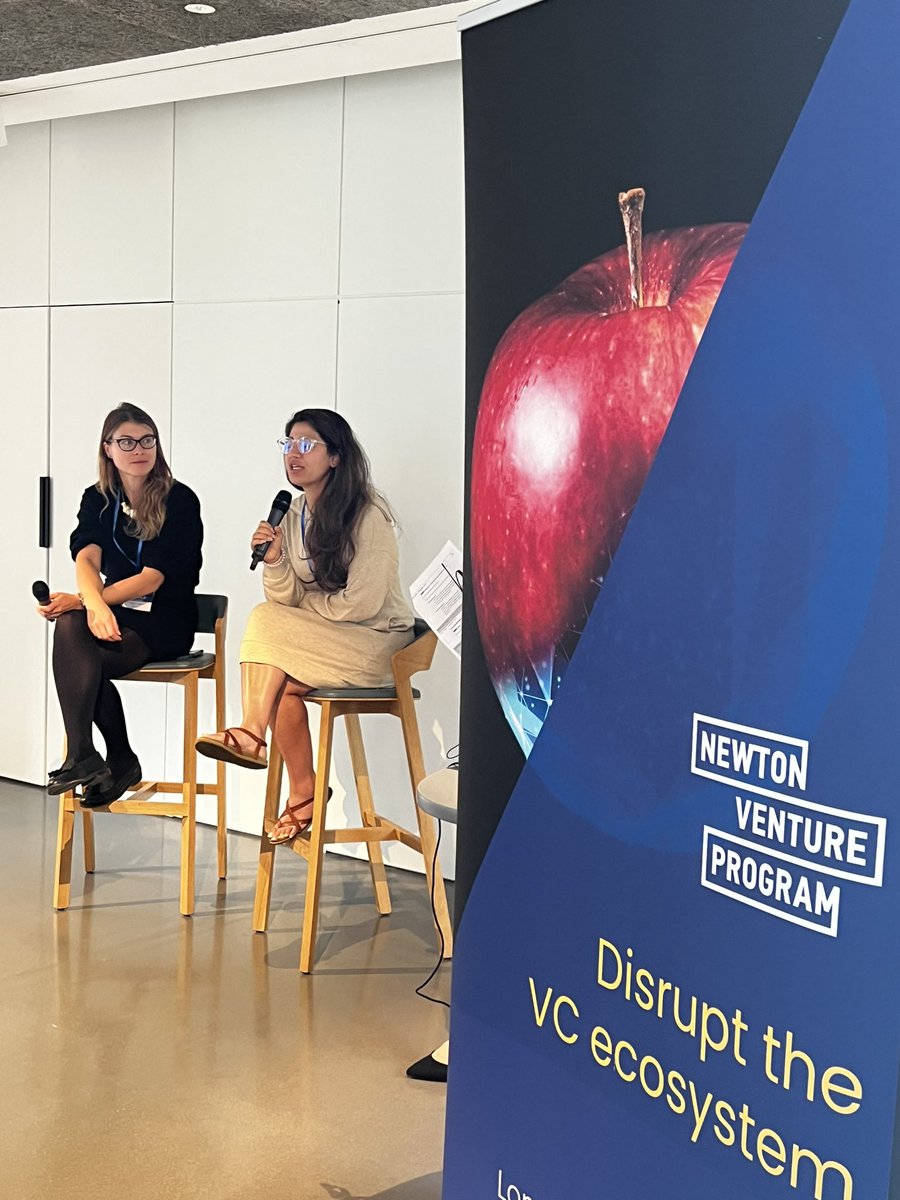NewtonProgramVC's tweet photo. Great start to our #StemToVC Exploratory Day. @margaritaskarku &amp; @uzma_choudry (@OctopusVentures) gave a candid insight into getting into #VentureCapital with a #STEM background. Hone your superpower! 🚀 https://t.co/XD0J8xafqf