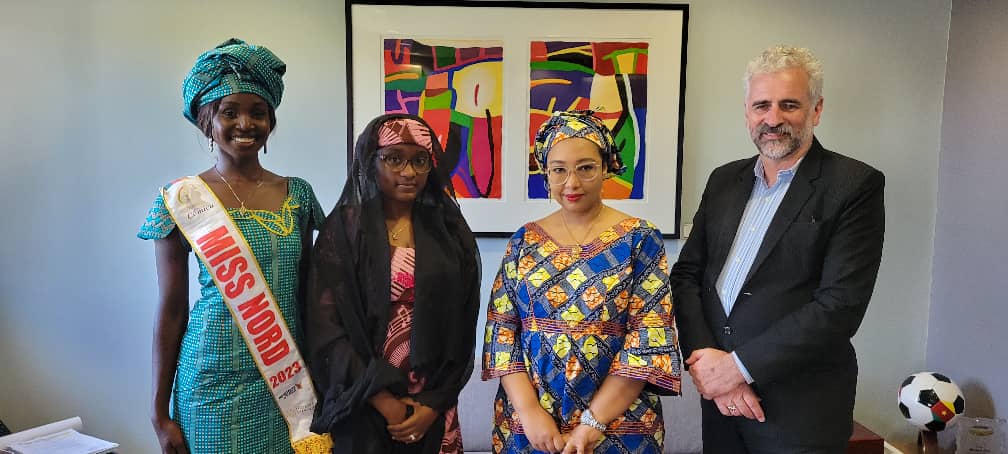 CanadaCameroon's tweet photo. Wonderful to see Cameroon’s literary superstar @DjailiAmal visit the Senate of Canada🇨🇦 this week as part of her participation in the @mosaculturelle festival in Ottawa.🇨🇦🇨🇲 https://t.co/bJgrhuJq47