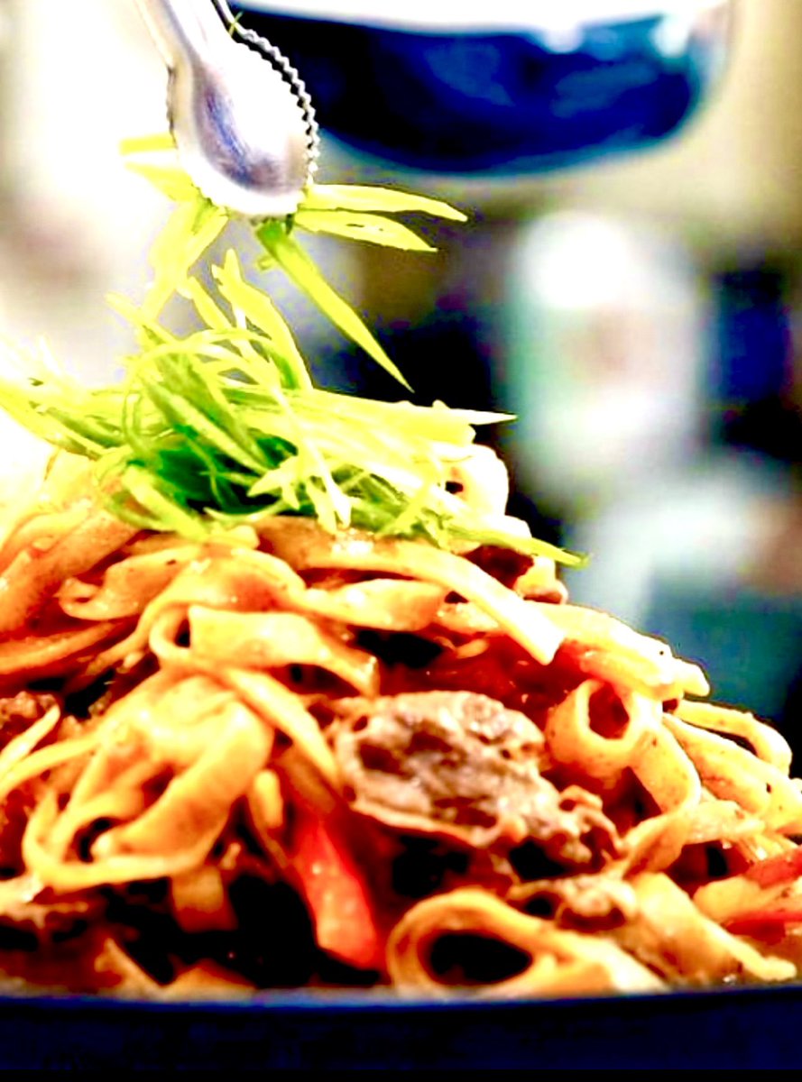 We’ve just added a new food photo: a Mongolian classic- made with organic ingredients at Dorchester Club👌👨‍🍳