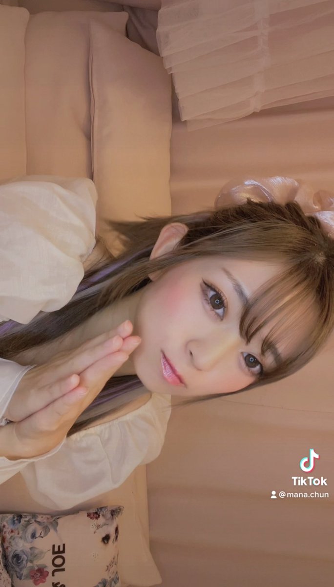 manae_miyakoshi's tweet photo. すくぐ忘れてしまうTikTok今日も更新しちゃう！えらいよ私！
みんなフォローしてなんか伸びそうなやつして！

https://t.co/CKECxUGHQ4 https://t.co/qaaX2ssSb4