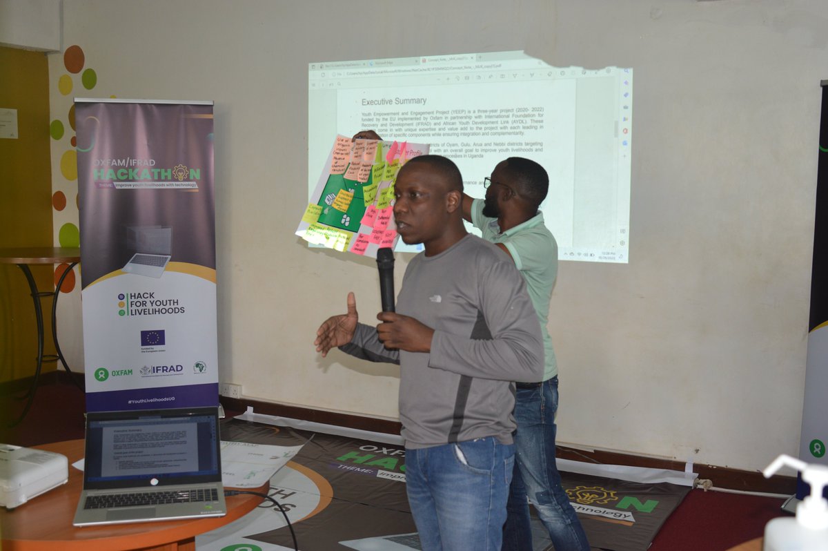 #YouthLivelihoodsUG  Mr. Ramadhan Nkuutu takes #innovators through practical stages of #ideation , problem identification and solving.