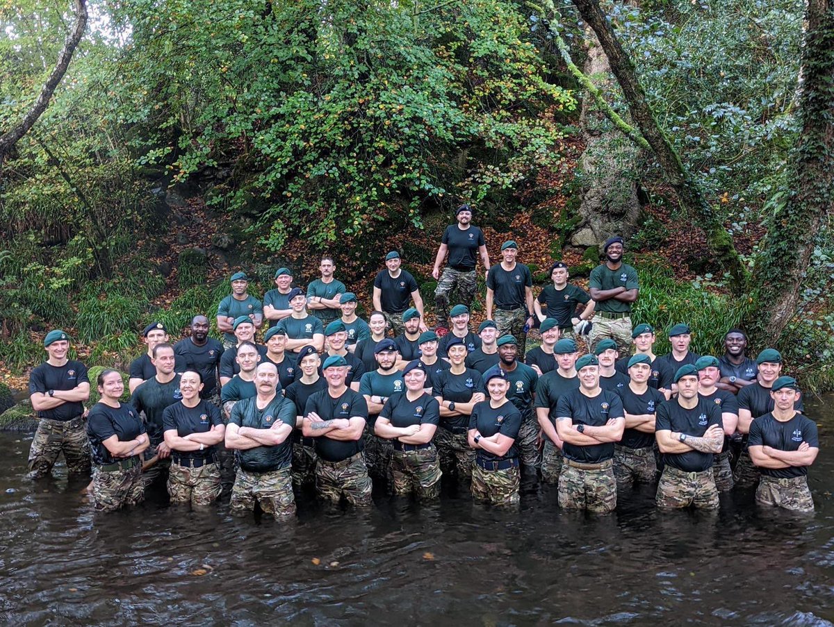 42 Commando Royal Marines tweet media