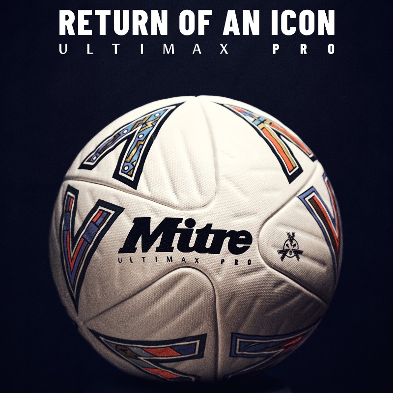 footballshirt's tweet photo. Celebrate 30 years of football history with the Mitre Ultimax Pro Ball in White/Bib Red/Blue, a limited-edition football that elevates your game.
Read more: https://t.co/xjLVClKVAZ
#ReturnOfAnIcon #DifferentLeague #Mitre #Mitresports #mitrefootball