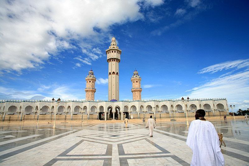 Abdoulaye1sylla's tweet photo. "Kép ku juli Àjjuma ba nopi took nimu doon Taaya (Salutation Finale) jàng Fatiha, Ikhlass, Falahi ak Naasi bu si nék 7 fois, di na mucc si bép ñaawtéef ak Alalam ak njabootam ba kérook Àjjuma di ñëwatee."

Waxi Boroom Tuubaa https://t.co/sQ3ADhK4fx